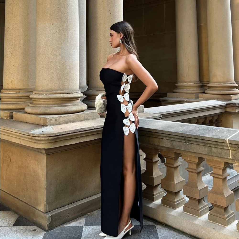 FashionovaLUXE Bow Dress - M